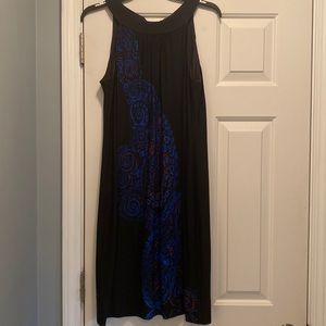 Just Taylor black dress with a little design!